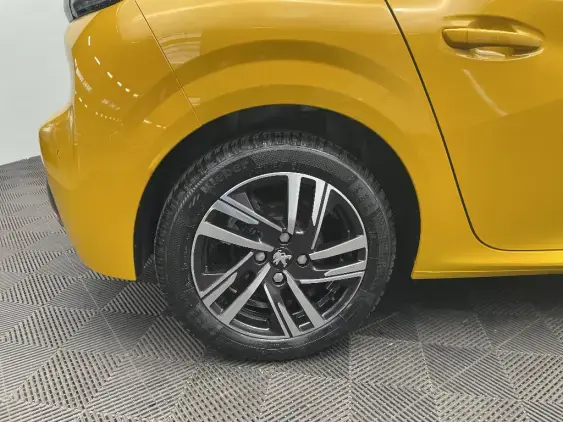 PEUGEOT 208 BUSINESS R II - voiture d'occasion - Photo 23