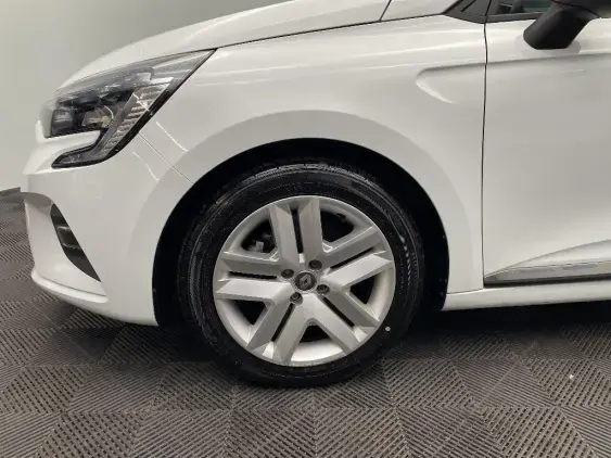 RENAULT CLIO V - voiture d'occasion - Photo 21