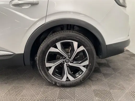 RENAULT ARKANA - voiture d'occasion - Photo 22