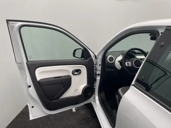 RENAULT TWINGO ELECTRIQUE III - voiture d'occasion - Photo 17