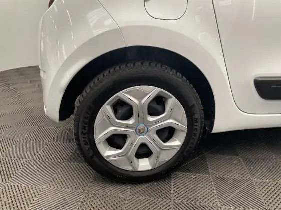 RENAULT TWINGO ELECTRIQUE III - voiture d'occasion - Photo 22