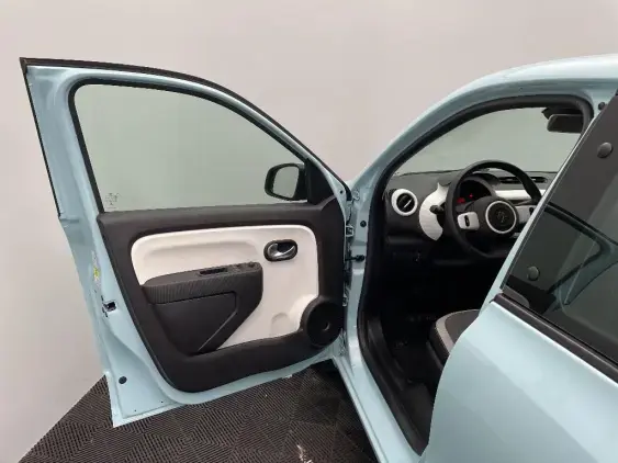 RENAULT TWINGO III - voiture d'occasion - Photo 17