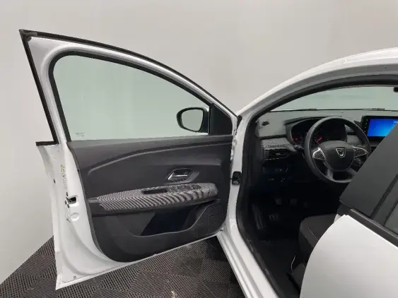 DACIA SANDERO III - voiture d'occasion - Photo 18