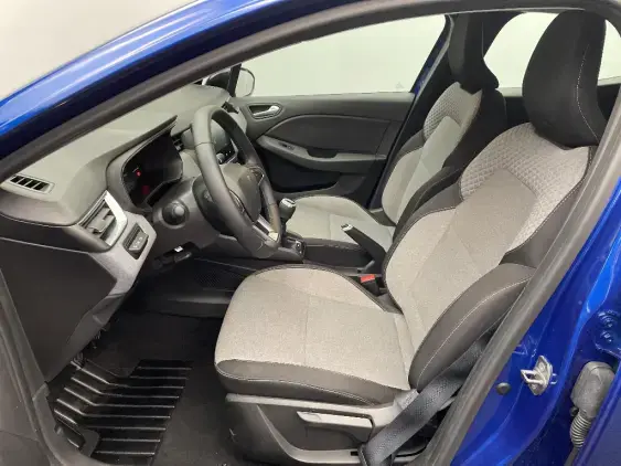 RENAULT CLIO V - voiture d'occasion - Photo 17