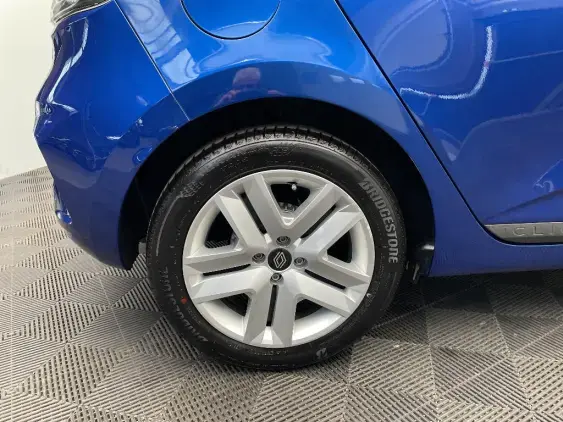 RENAULT CLIO V - voiture d'occasion - Photo 23