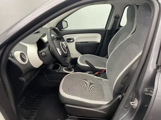 RENAULT TWINGO III - voiture d'occasion - Photo 18