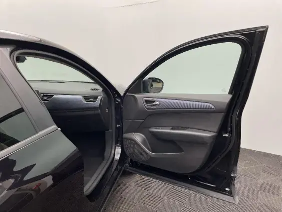 RENAULT ARKANA - voiture d'occasion - Photo 19