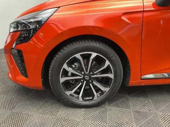 RENAULT CLIO V - voiture d'occasion - Photo 21