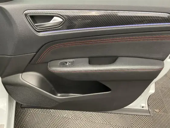 RENAULT ARKANA - voiture d'occasion - Photo 19