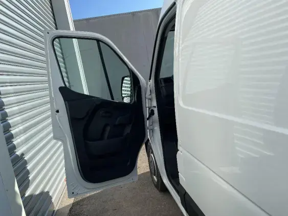 RENAULT MASTER III - voiture d'occasion - Photo 17