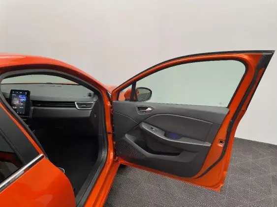 RENAULT CLIO V - voiture d'occasion - Photo 19