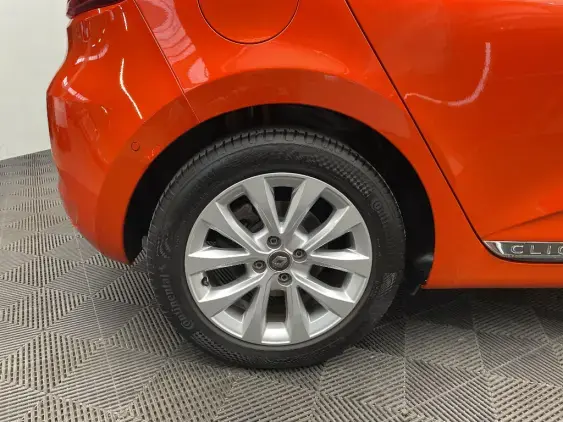 RENAULT CLIO V - voiture d'occasion - Photo 23