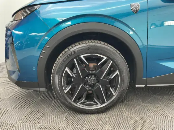 PEUGEOT 3008 III - voiture d'occasion - Photo 21