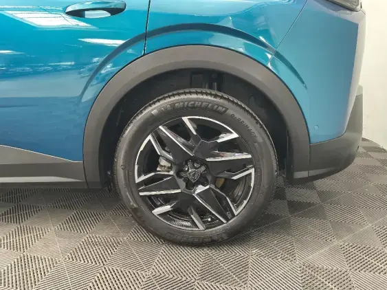 PEUGEOT 3008 III - voiture d'occasion - Photo 22