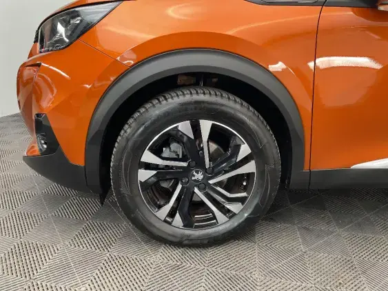 PEUGEOT 2008 II - voiture d'occasion - Photo 21