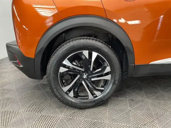 PEUGEOT 2008 II - voiture d'occasion - Photo 23