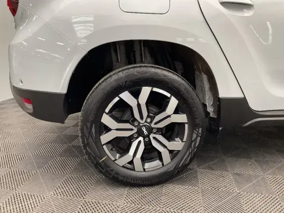 DACIA DUSTER III - voiture d'occasion - Photo 23