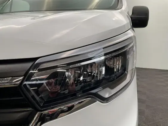 RENAULT TRAFIC FG III - voiture d'occasion - Photo 17