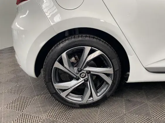 RENAULT CLIO V - voiture d'occasion - Photo 23