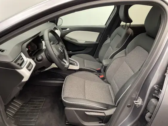 RENAULT CLIO V - voiture d'occasion - Photo 18