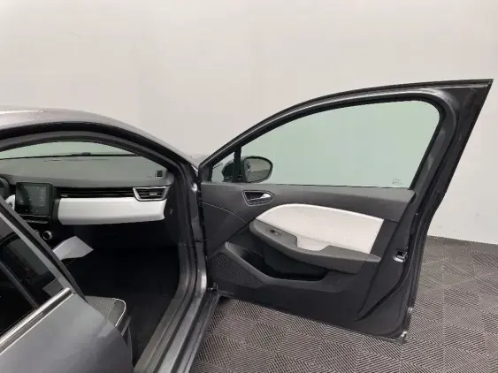 RENAULT CLIO V - voiture d'occasion - Photo 20