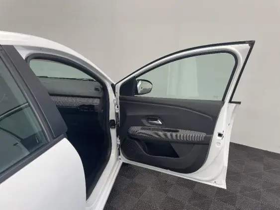 DACIA SANDERO III - voiture d'occasion - Photo 20