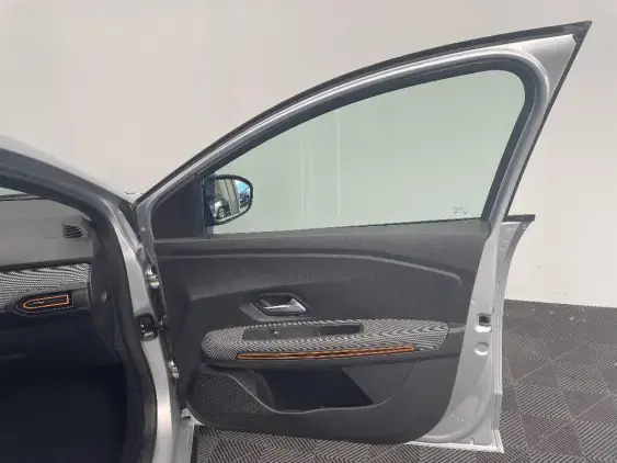 DACIA SANDERO III - voiture d'occasion - Photo 19