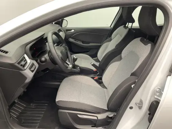 RENAULT CLIO V - voiture d'occasion - Photo 18