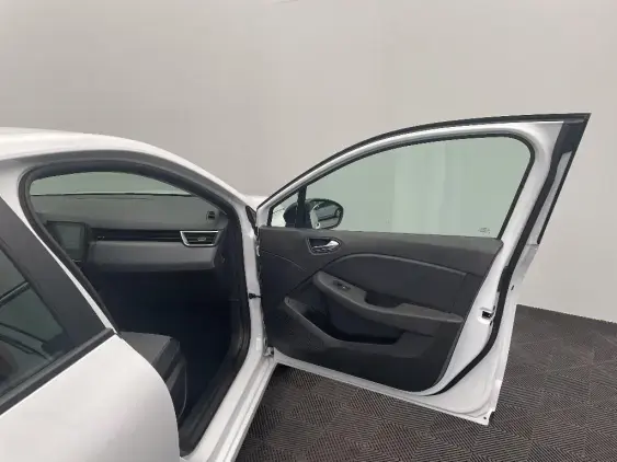 RENAULT CLIO V - voiture d'occasion - Photo 20