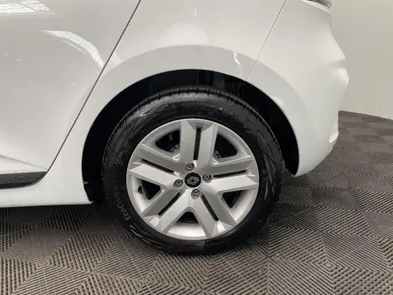 RENAULT CLIO V - voiture d'occasion - Photo 23