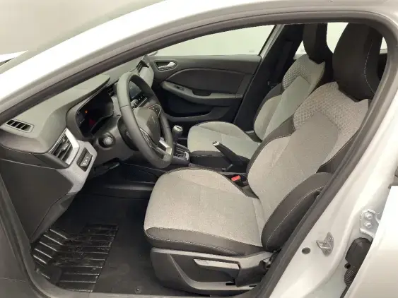 RENAULT CLIO V - voiture d'occasion - Photo 18