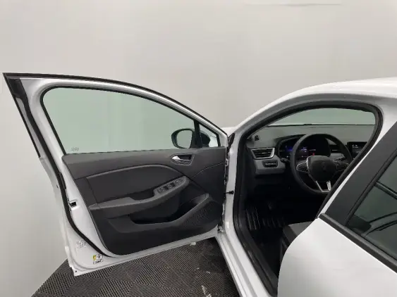 RENAULT CLIO V - voiture d'occasion - Photo 19