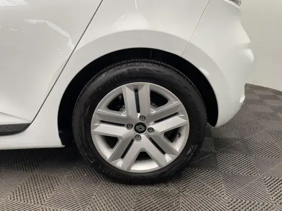 RENAULT CLIO V - voiture d'occasion - Photo 23