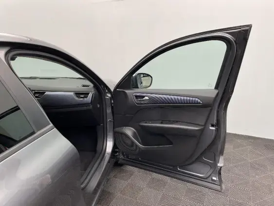 RENAULT ARKANA - voiture d'occasion - Photo 20