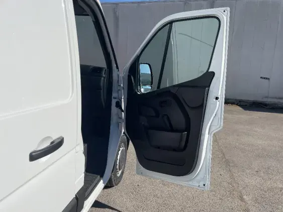 RENAULT MASTER FG III - voiture d'occasion - Photo 17