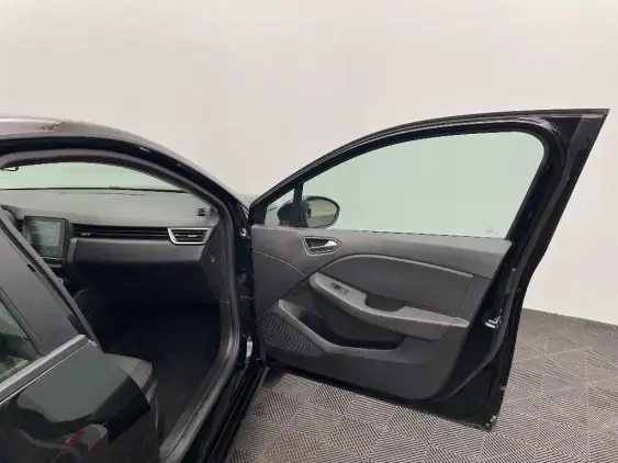 RENAULT CLIO V - voiture d'occasion - Photo 19