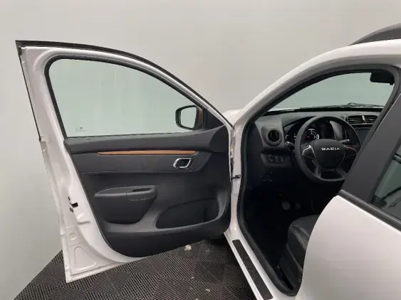 DACIA SPRING - voiture d'occasion - Photo 19