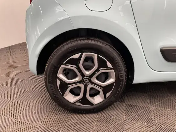 RENAULT TWINGO III - voiture d'occasion - Photo 23