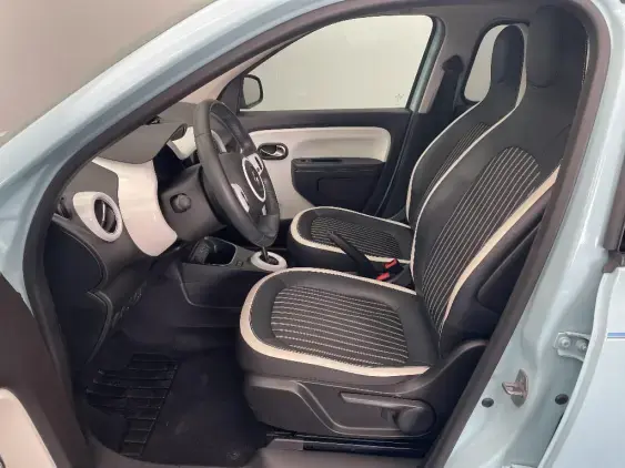 RENAULT TWINGO ELECTRIQUE III - voiture d'occasion - Photo 18