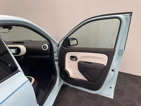 RENAULT TWINGO ELECTRIQUE III - voiture d'occasion - Photo 20
