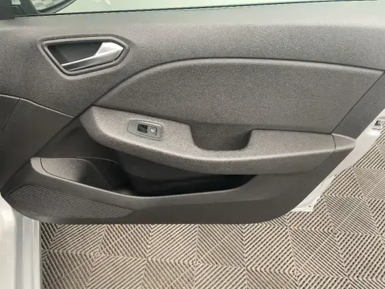 RENAULT CLIO V - voiture d'occasion - Photo 18