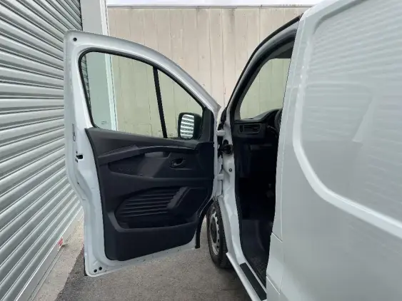 RENAULT TRAFIC FG III - voiture d'occasion - Photo 16