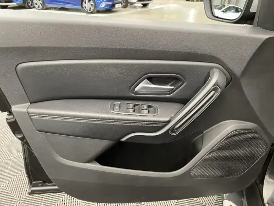 DACIA DUSTER II - voiture d'occasion - Photo 18