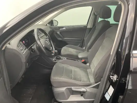 VOLKSWAGEN TIGUAN II - voiture d'occasion - Photo 18