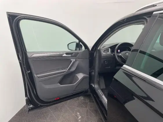 VOLKSWAGEN TIGUAN II - voiture d'occasion - Photo 19