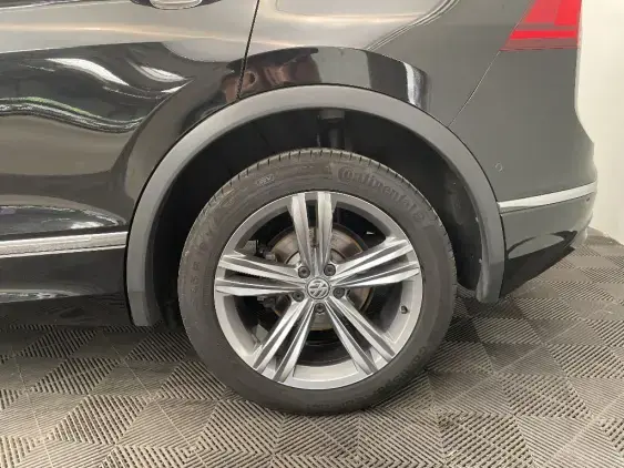 VOLKSWAGEN TIGUAN II - voiture d'occasion - Photo 23