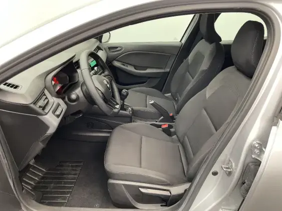 RENAULT CLIO V - voiture d'occasion - Photo 17