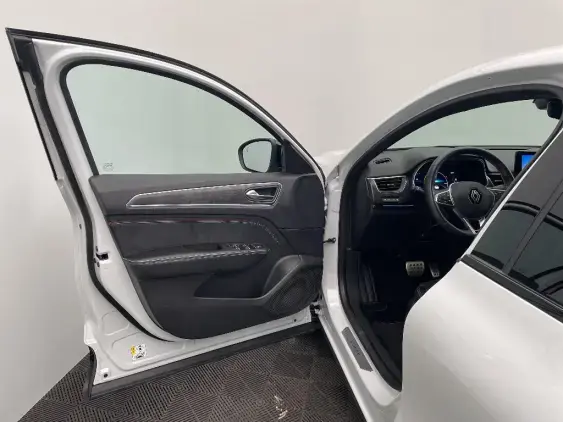 RENAULT ARKANA - voiture d'occasion - Photo 19
