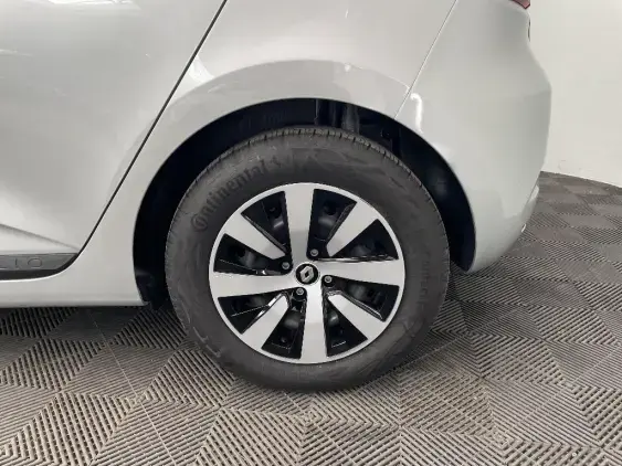 RENAULT CLIO V - voiture d'occasion - Photo 22