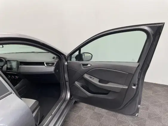 RENAULT CLIO V - voiture d'occasion - Photo 20